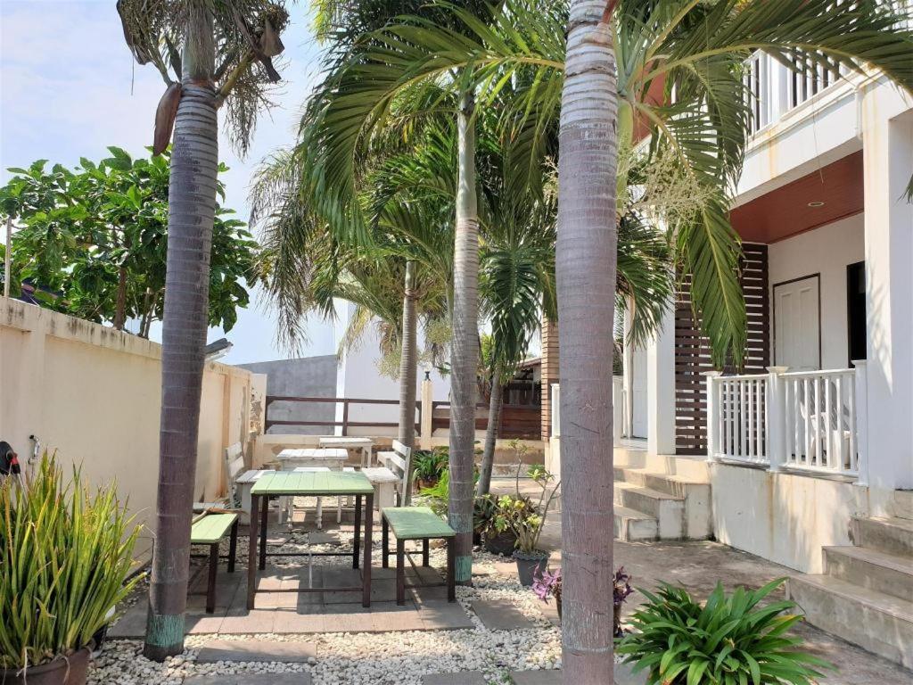 Sea Beach Koh Larn 2 Hotel Екстер'єр фото