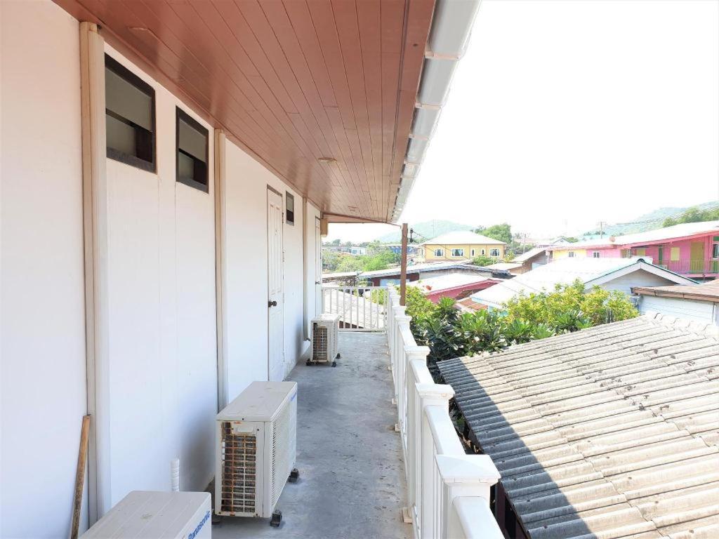 Sea Beach Koh Larn 2 Hotel Екстер'єр фото